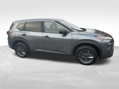 Used 2024 Nissan Rogue S image 22