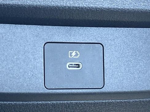 New 2026 Nissan Sentra SV w/ SV Convenience Package FWD image 20