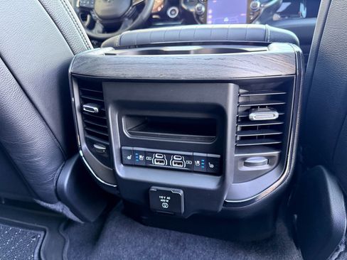 Used 2026 RAM 1500 Limited AWD/4WD image 33