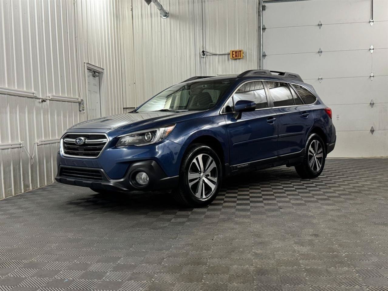 Used 2019 Subaru Outback 2.5i Limited AWD/4WD image 1