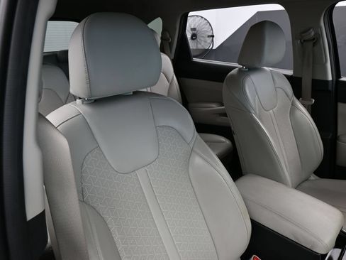 Used 2023 Kia Sorento EX FWD image 45