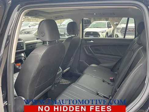 Used 2023 Volkswagen Tiguan SE w/ Panoramic Sunroof Package AWD/4WD image 3