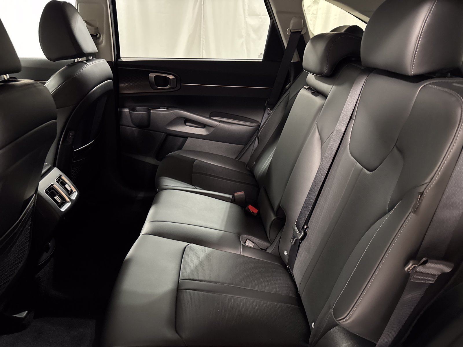New 2026 Kia Sorento EX AWD/4WD image 5