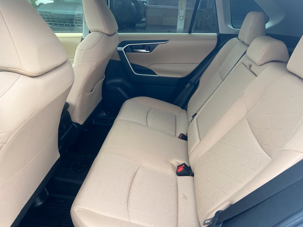 Used 2023 Toyota RAV4 XLE w/ Convenience Package AWD/4WD image 9