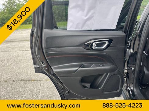 Used 2024 Jeep Compass Trailhawk AWD/4WD image 16