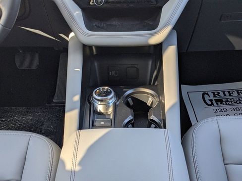 New 2026 Ford Explorer Active w/ Active Comfort Package image 19