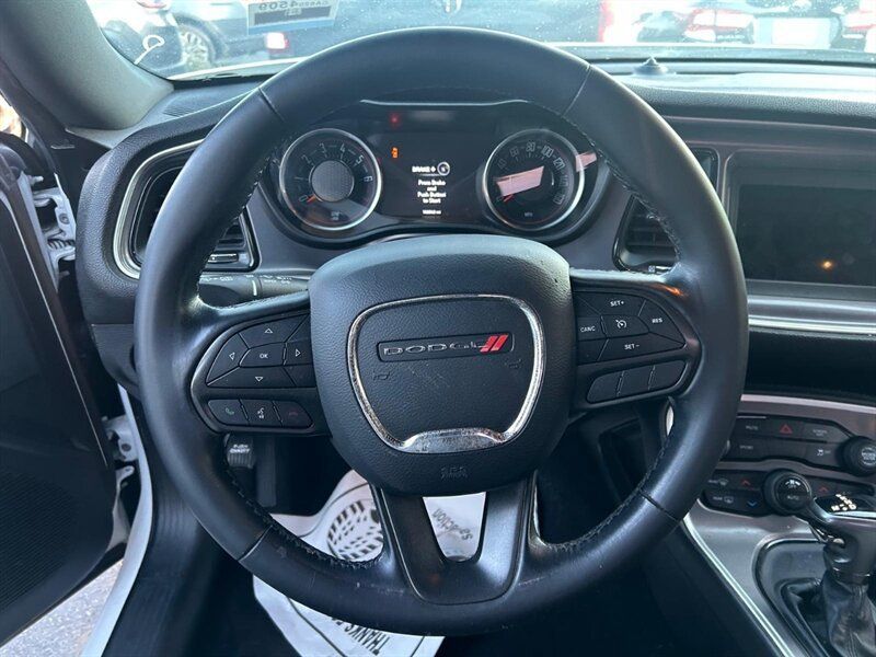 Used 2020 Dodge Challenger SXT RWD image 13