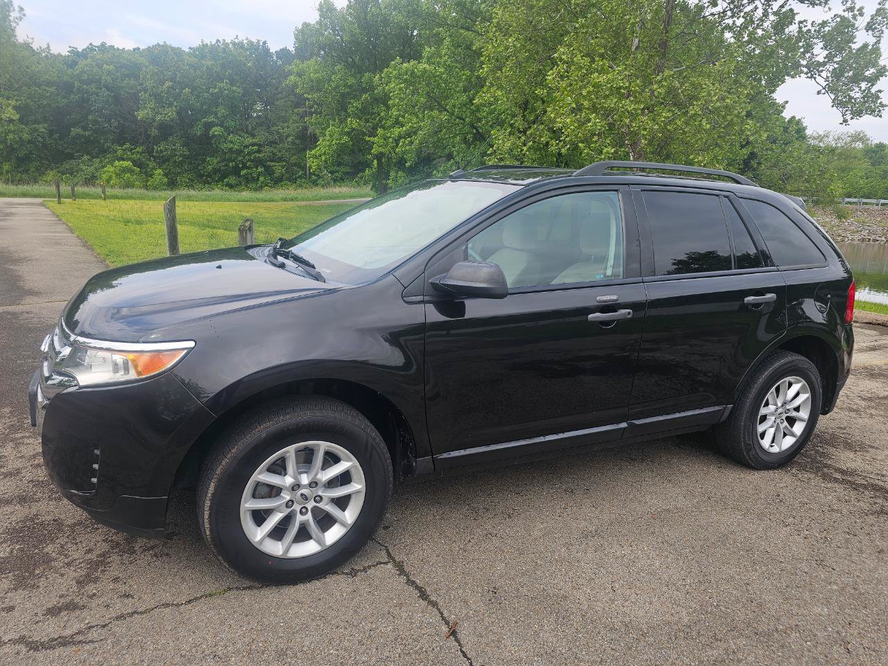 Used 2013 Ford Edge SE FWD image 11
