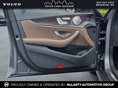 Used 2021 Mercedes-Benz E 350 Sedan image 15