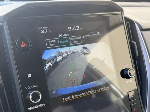 Used 2025 Subaru Crosstrek 2.0i Premium image 16