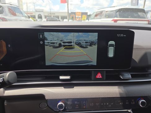 New 2026 Kia Carnival EX image 12