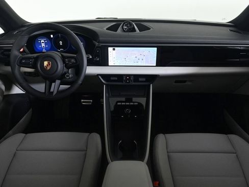 New 2025 Porsche Macan 4S Electric image 11