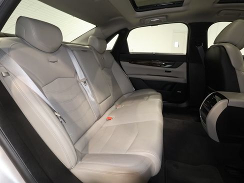 Used 2017 Cadillac CT6 Luxury AWD/4WD image 17
