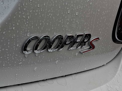 Certified 2024 MINI Cooper S image 28