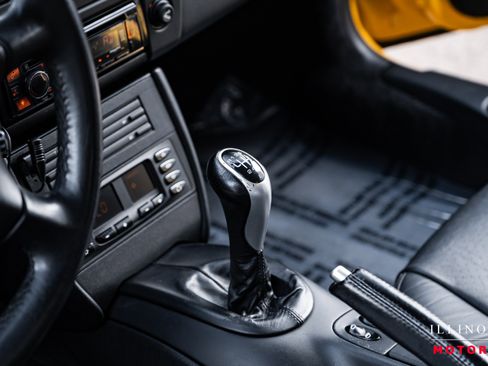 Used 2001 Porsche 911 Carrera 4 image 20