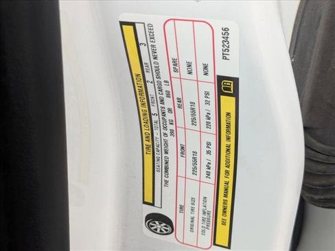 Used 2023 Jeep Compass Limited image 23