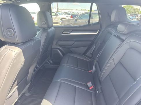 New 2026 GMC Terrain Elevation image 23