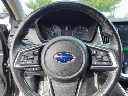 Used 2024 Subaru Outback Premium AWD/4WD image 12