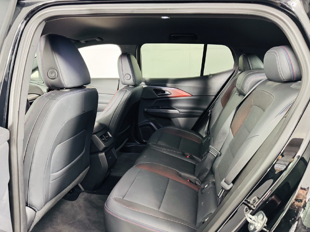 Used 2024 Chevrolet Equinox EV RS FWD image 19