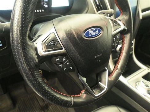 Used 2024 Ford Edge ST-Line image 15