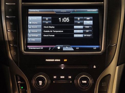 Used 2016 Lincoln MKX Premiere w/ Cargo Accessories Package FWD image 25