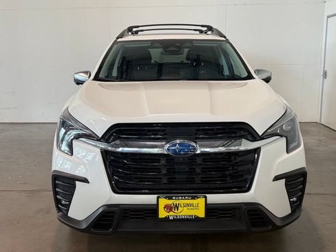 Used 2023 Subaru Ascent Limited w/ Technology Package AWD/4WD image 4