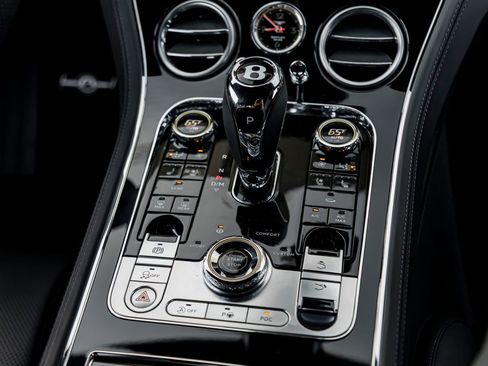 Certified 2023 Bentley Continental GT Mulliner image 32
