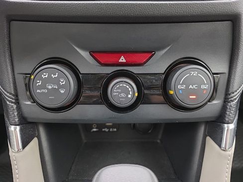 Used 2024 Subaru Forester Premium AWD/4WD image 34