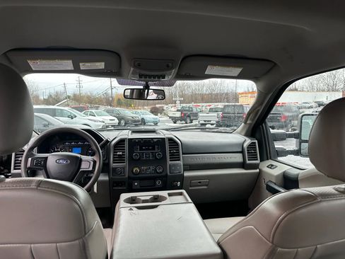 Used 2019 Ford F350 XL w/ Power Equipment Group image 7