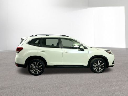 Used 2023 Subaru Forester Limited image 36