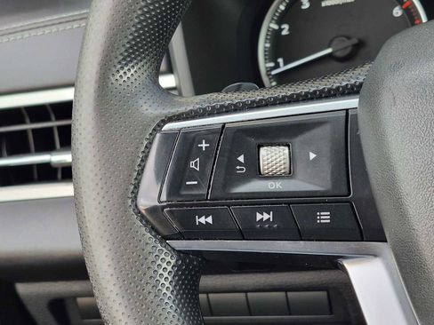 Used 2022 Mitsubishi Outlander ES AWD/4WD image 20