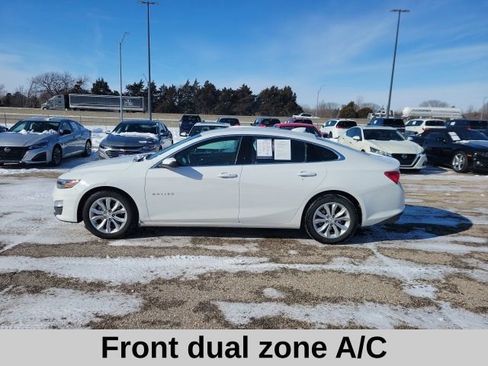 Used 2024 Chevrolet Malibu LT image 3