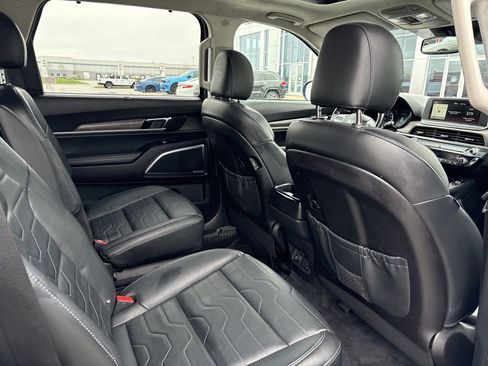 Used 2021 Kia Telluride SX w/ SX Prestige Package image 13