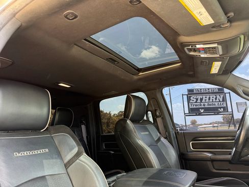 Used 2019 RAM 2500 Laramie w/ Night Edition AWD/4WD image 15