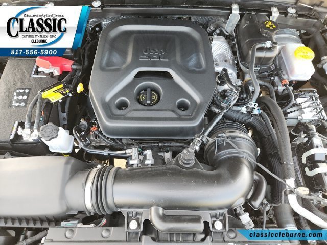 Used 2025 Jeep Wrangler Sport AWD/4WD image 34