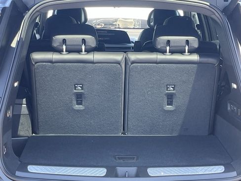 New 2026 Cadillac Vistiq Sport image 18