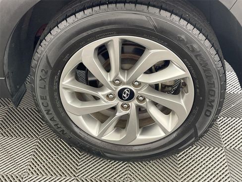 Used 2018 Hyundai Tucson SEL FWD image 32