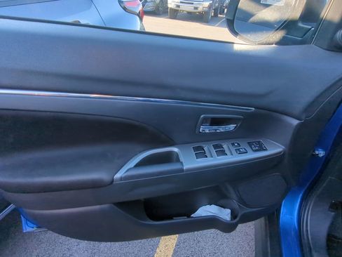 Used 2020 Mitsubishi Outlander Sport SE image 8