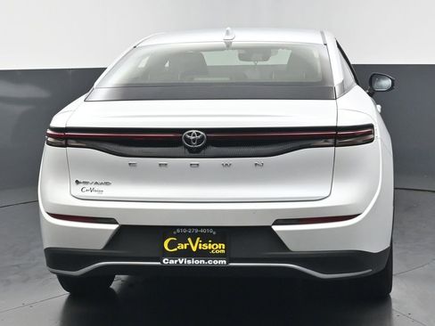 Used 2026 Toyota Crown AWD/4WD image 4