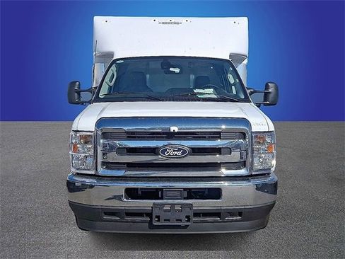 New 2026 Ford E-350 and Econoline 350 Super Duty w/ Power Equipment Group RWD image 2