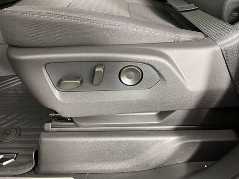 New 2026 Chevrolet Silverado 1500 LT AWD/4WD image 24
