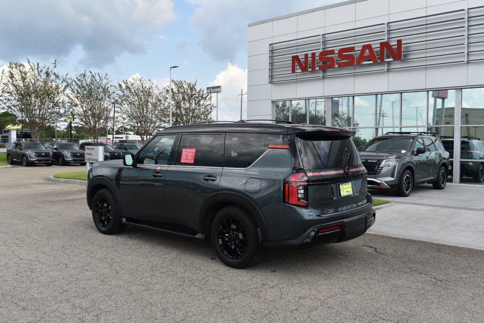 Certified 2025 Nissan Armada PRO-4X AWD/4WD image 7