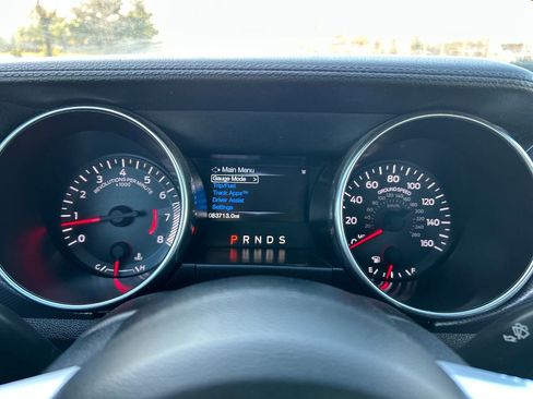 Used 2016 Ford Mustang Coupe image 17