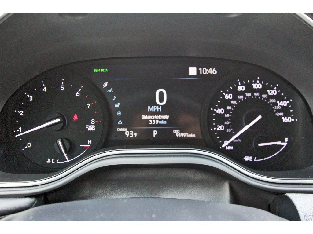 Used 2022 Toyota Avalon XLE FWD image 10