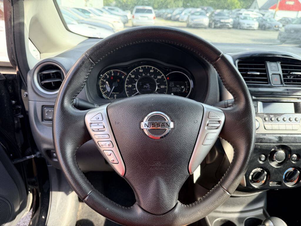 Used 2015 Nissan Versa Note SV FWD image 10