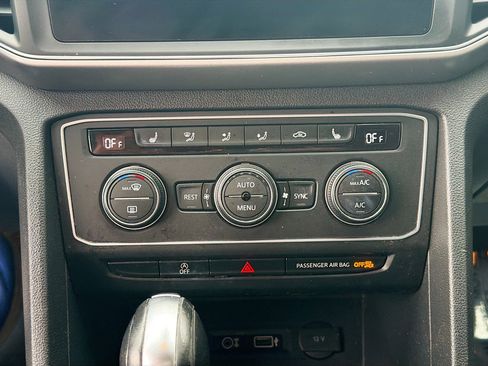 Used 2018 Volkswagen Atlas SE image 23