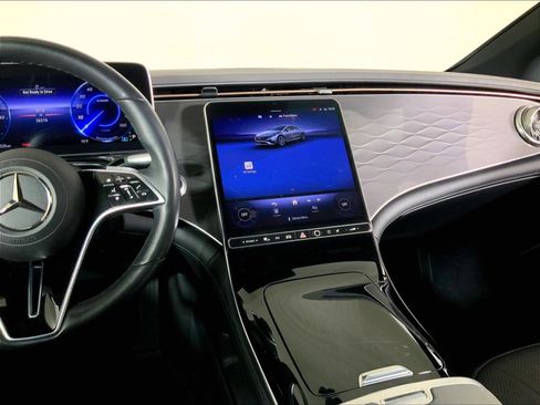 Used 2022 Mercedes-Benz EQS 450+ Sedan image 13