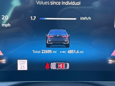 Used 2024 BMW i5 eDrive40i RWD image 34