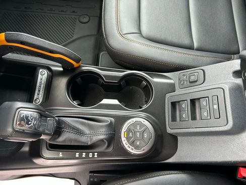 Certified 2022 Ford Bronco Badlands image 31