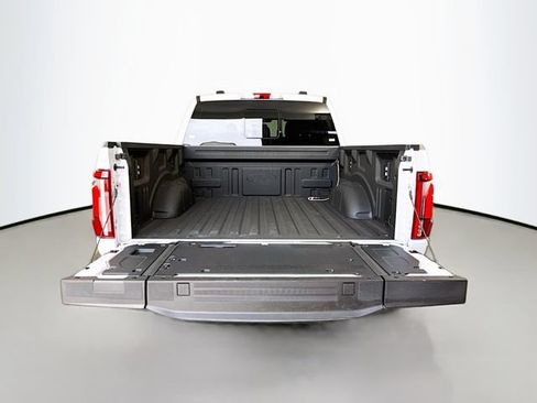Used 2025 Ford F150 Platinum w/ Equipment Group 702A High AWD/4WD image 28